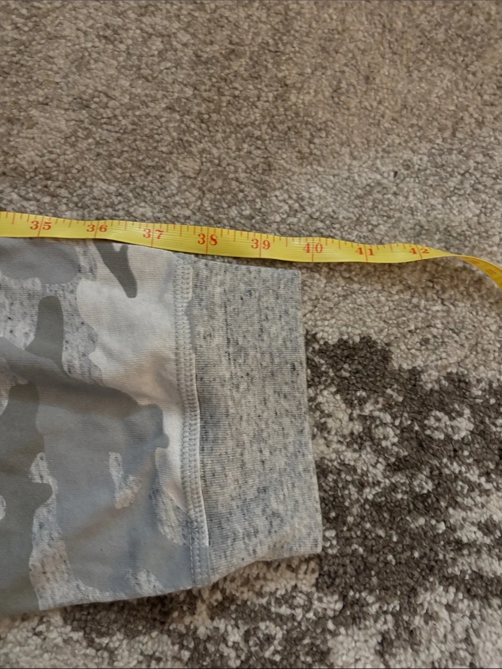 Nike womens Gray Camo Sweatpants 1X